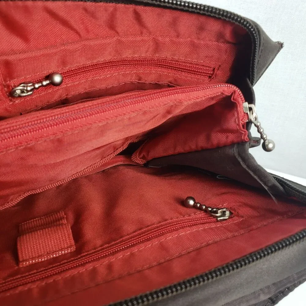 Eddie Bauer Crossbody/Messenger Bag Adjustable Straps Multiple Compartments EUC